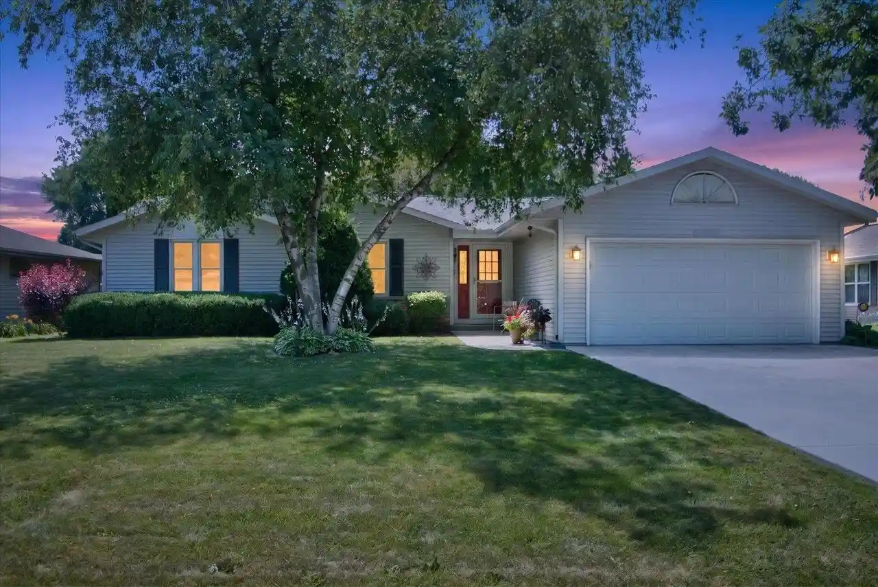 Photo 1 of Sale Pending at 4126 Tanglewood Dr Dr, Janesville, WI 53546 | MLS# 2028212 | Listing updated on 2026-07-21