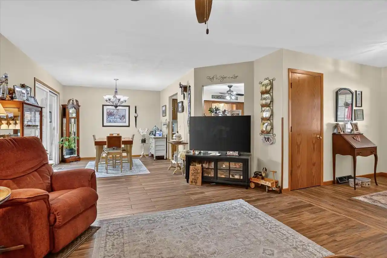 Photo 4 of Sale Pending at 4126 Tanglewood Dr Dr, Janesville, WI 53546 | MLS# 2028212 | Listing updated on 2026-07-21