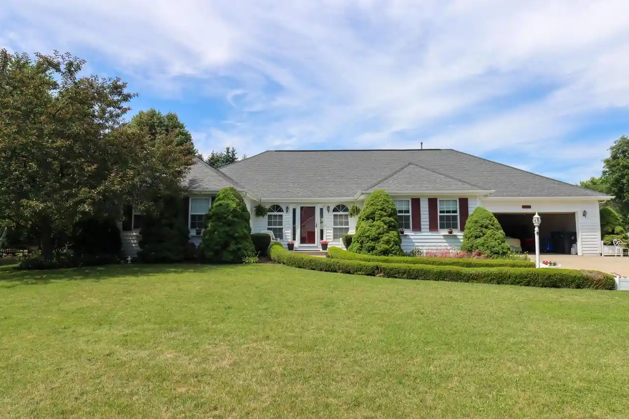 1st image of 3906 Jacob Court Court, Racine, WI 53403 | MLS# 1971924