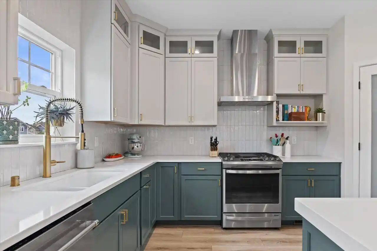 4th image of 9110 Creekside Circle Circle, Pleasant Prairie, WI 53158 | MLS# 1971933