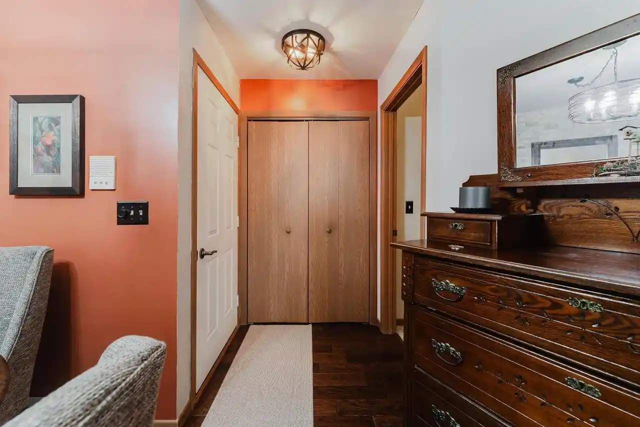 2nd image of 2520 Village Lane Lane #A, Oshkosh, WI 54904 | MLS# 50329235
