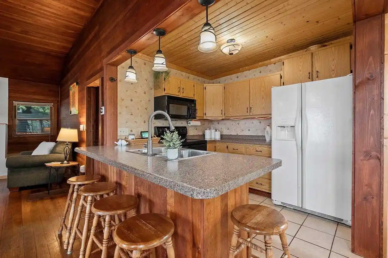 Photo 4 of Single family home for sale at 9303 N Kelly Lake Road Road, Suring, WI 54174 | MLS# 50329231 | Listing updated on 2026-07-16