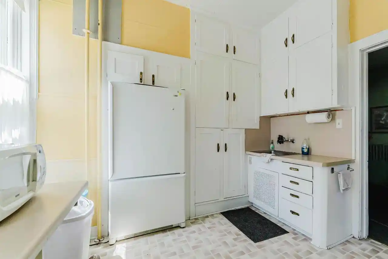 Photo 3 of Single family home for sale at 620 Elmwood Avenue Avenue, Oshkosh, WI 54901 | MLS# 50329244 | Listing updated on 2026-09-03