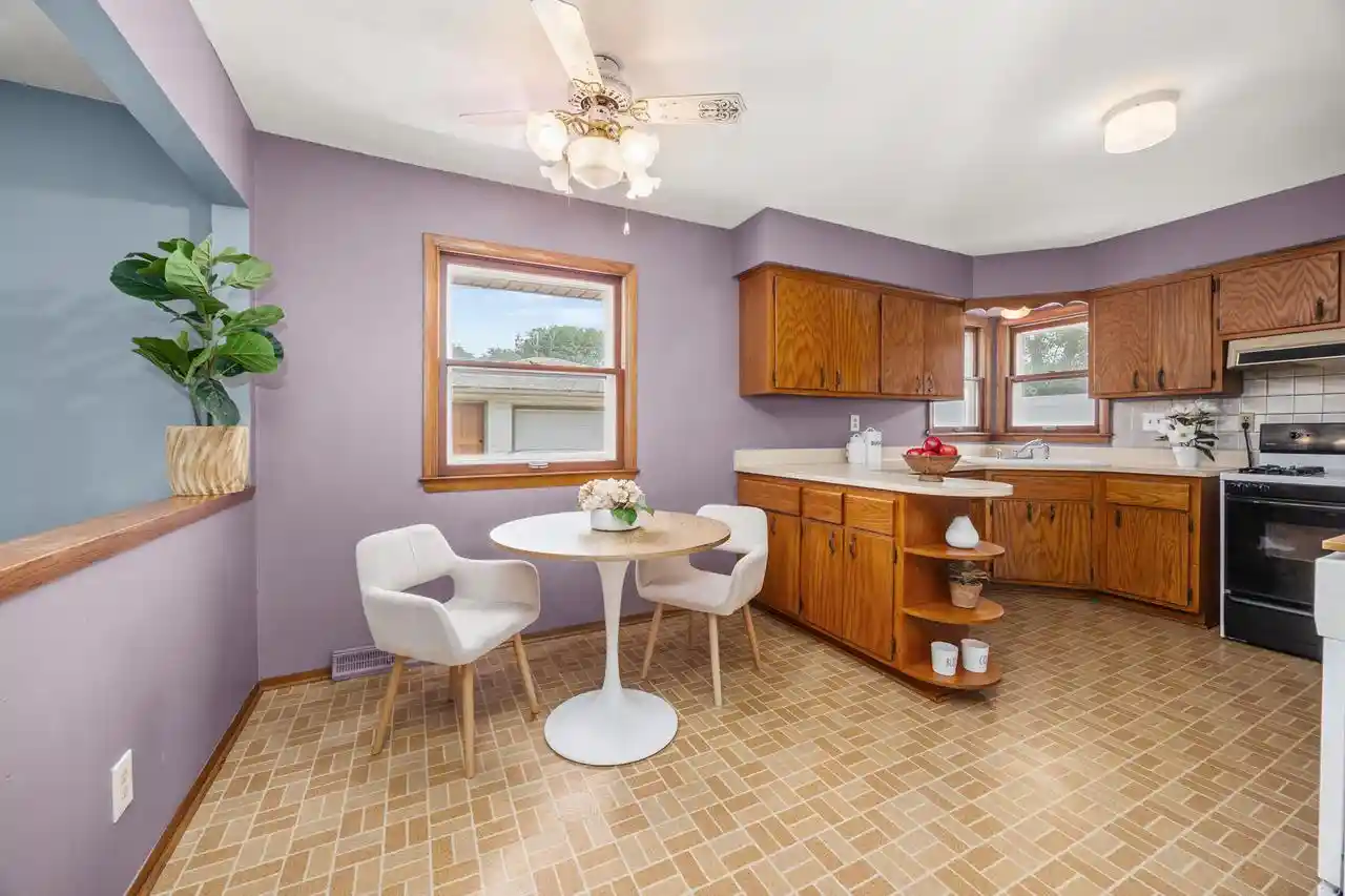 2nd image of 2940 E Wanda Avenue Avenue, Cudahy, WI 53110 | MLS# 1971959