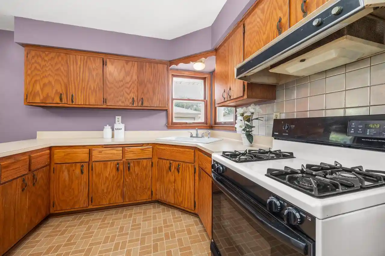 4th image of 2940 E Wanda Avenue Avenue, Cudahy, WI 53110 | MLS# 1971959