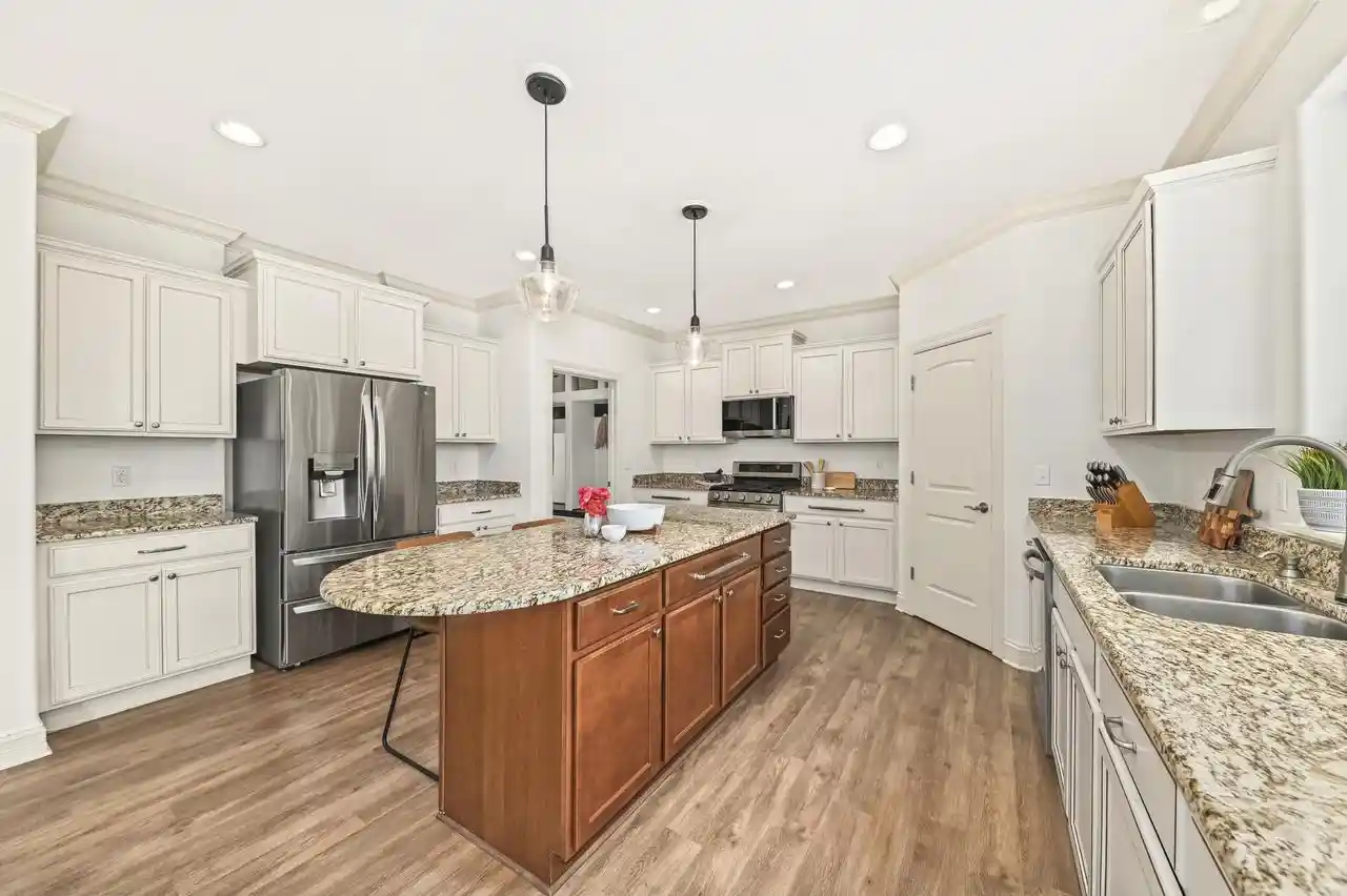 3rd image of 1311 Prairie Creek Boulevard Boulevard, Oconomowoc, WI 53066 | MLS# 1971964