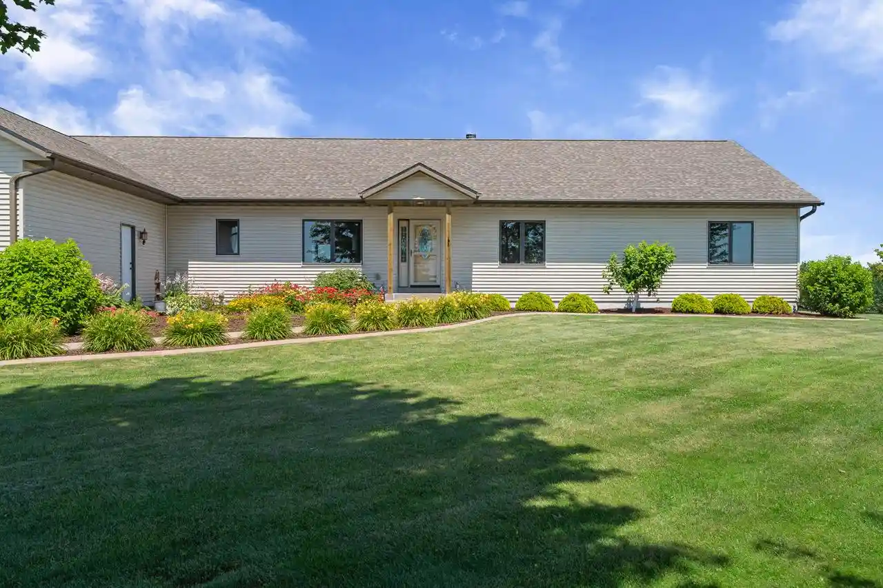 4th image of S1131 Ninety Meter Dr Dr, Westby, WI 54667 | MLS# 1971961