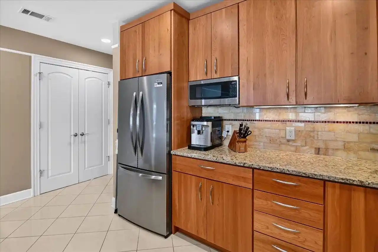2nd image of 100 Wisconsin Ave Ave, Madison, WI 53703