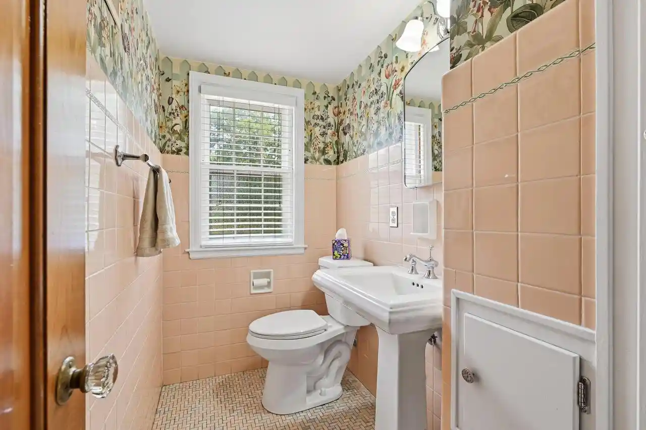 4th image of 7620 W Drexel Avenue Avenue, Franklin, WI 53132 | MLS# 1971962