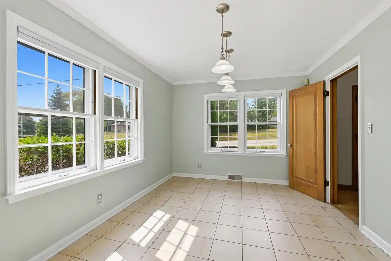 5th image of 7620 W Drexel Avenue Avenue, Franklin, WI 53132 | MLS# 1971962