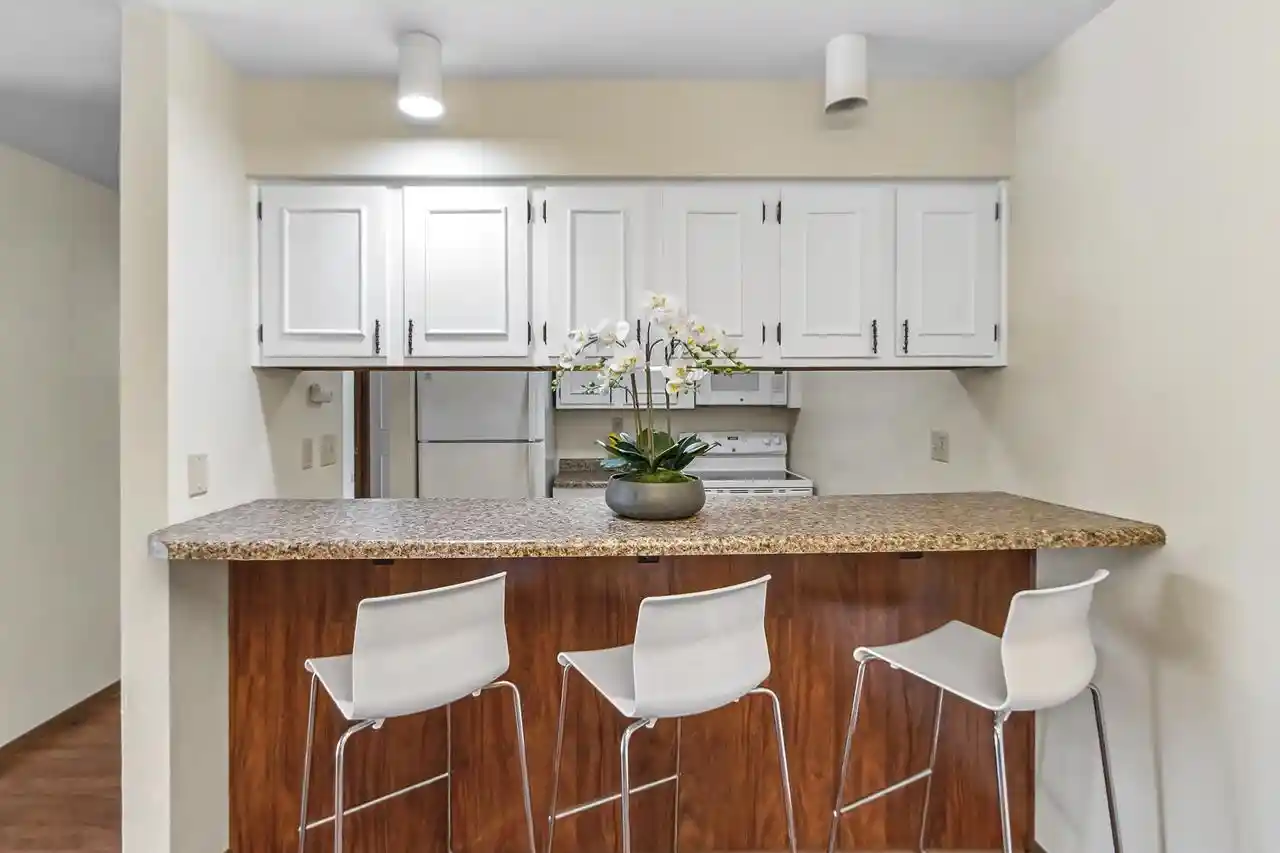 Listing Photo 4 - Condo for sale in building located at 845 N Gammon Rd Rd, Madison, WI 53717 - Unit #E