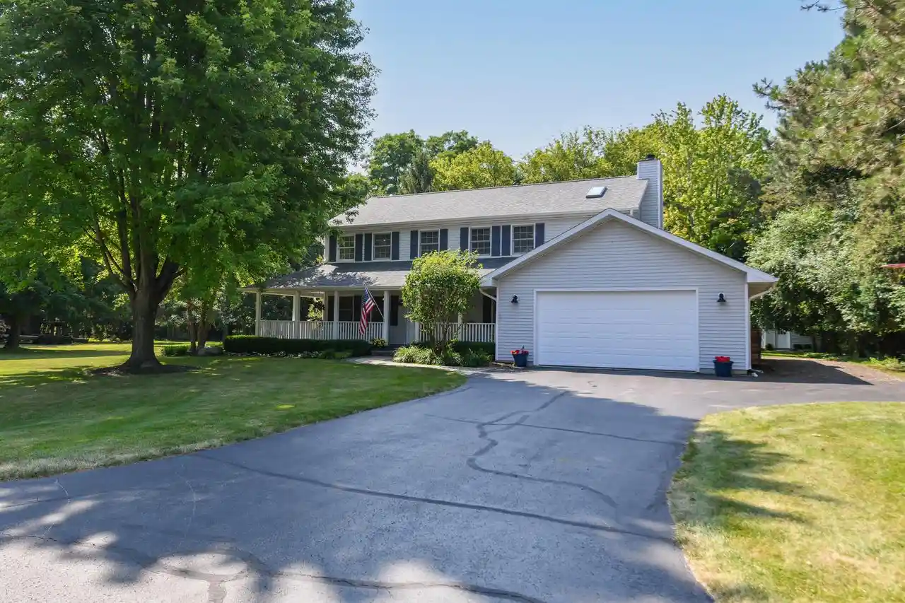 Homes for sale in Williams Bay, WI | 371 Frost Dr Dr, Williams Bay, WI 53191 | MLS# 1971969