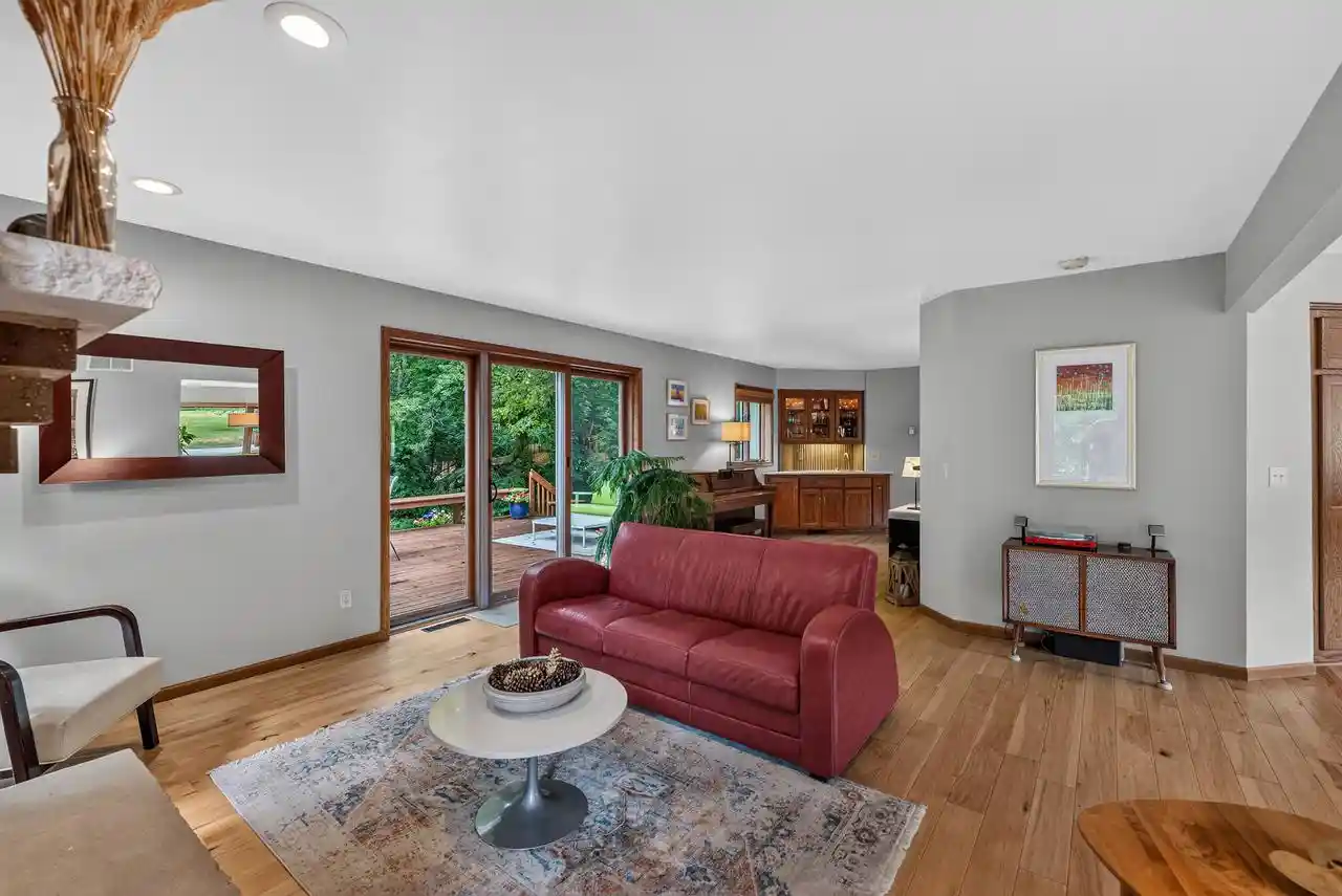 Photo 4 of Single family home for sale at N5020 Summit Dr Dr, Fond Du Lac, WI 54937 | MLS# 1971976 | Listing updated on 2026-09-09
