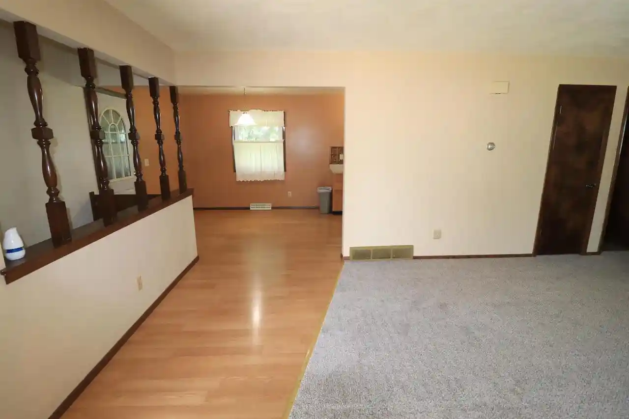 3rd image of 2804 Sherwood Dr Dr, Janesville, WI 53545 | MLS# 2028236