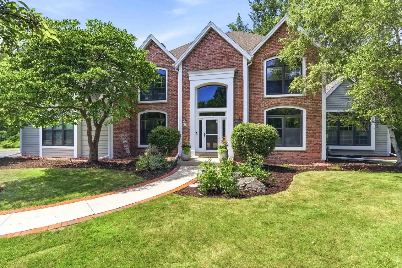 1st image of 10105 N Parkside Court Court, Mequon, WI 53092 | MLS# 1971983