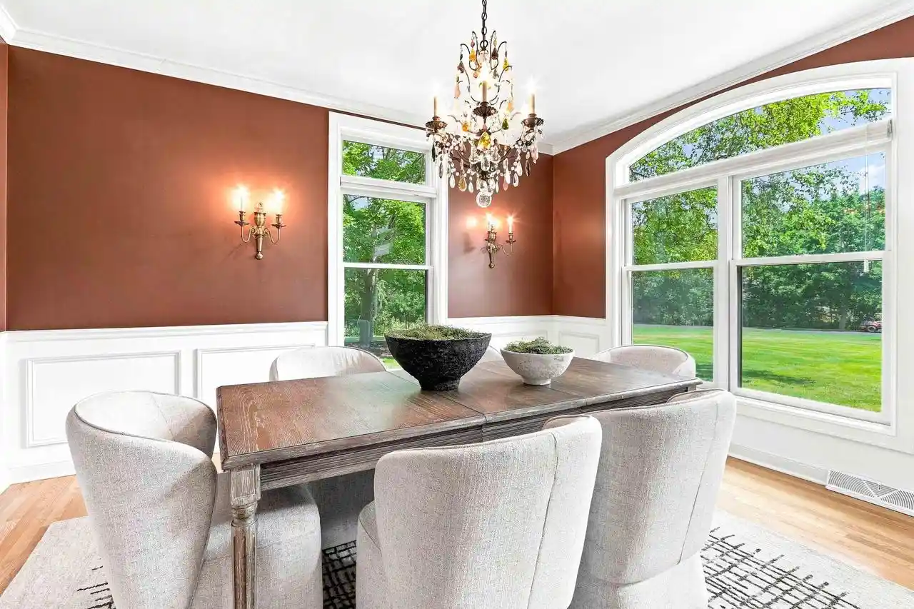 2nd image of 10105 N Parkside Court Court, Mequon, WI 53092 | MLS# 1971983