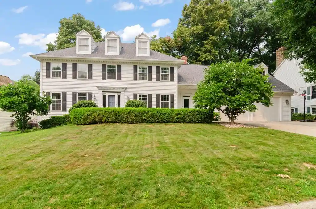 1st image of 2078 Sandalwood Court Court, Green Bay, WI 54304 | MLS# 50329258
