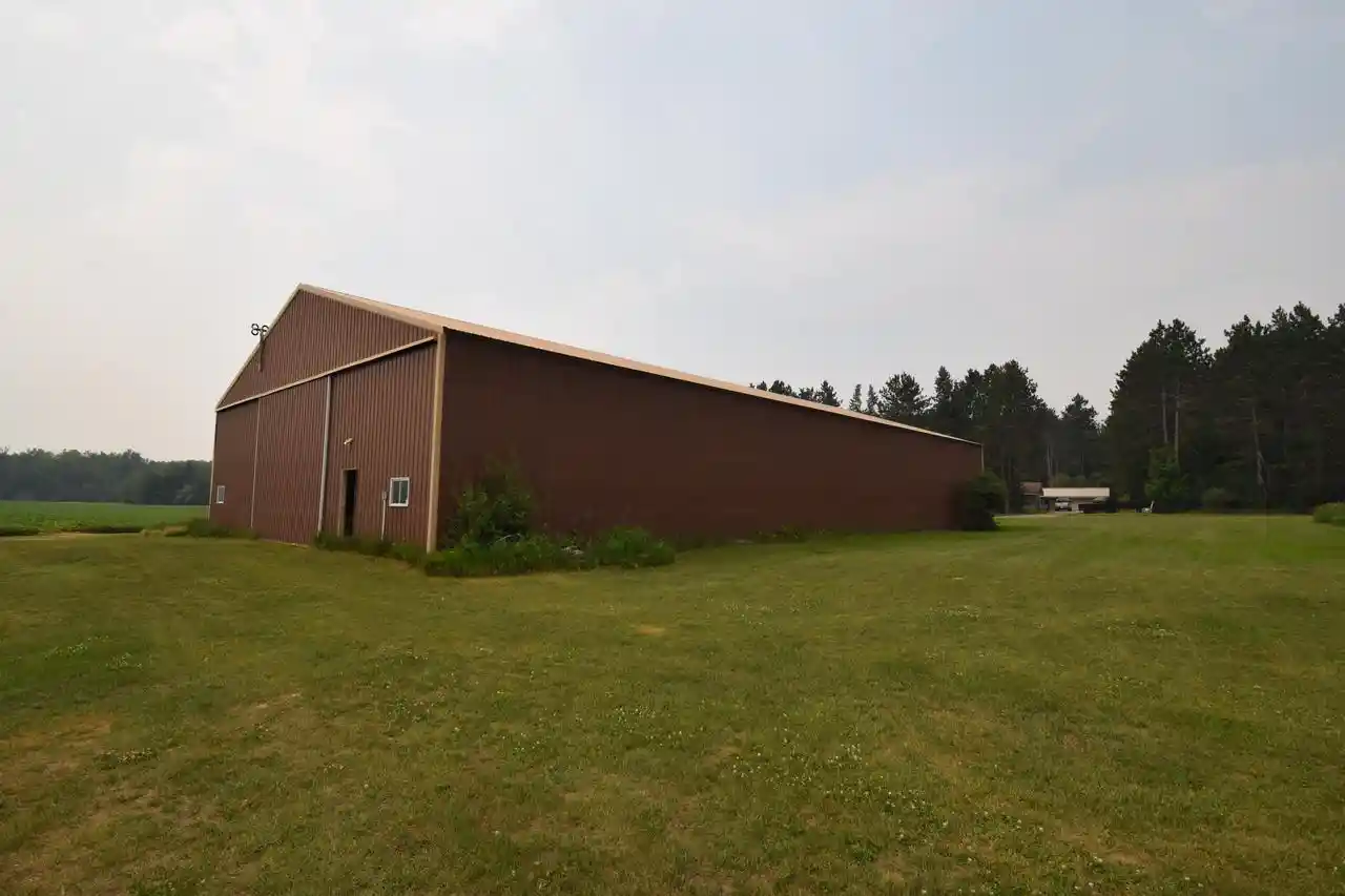 Photo 3 of Single family home for sale at 4515 Peshtigo River Road Road, Laona, WI 54541 | MLS# 1971992 | Listing updated on 2026-09-15