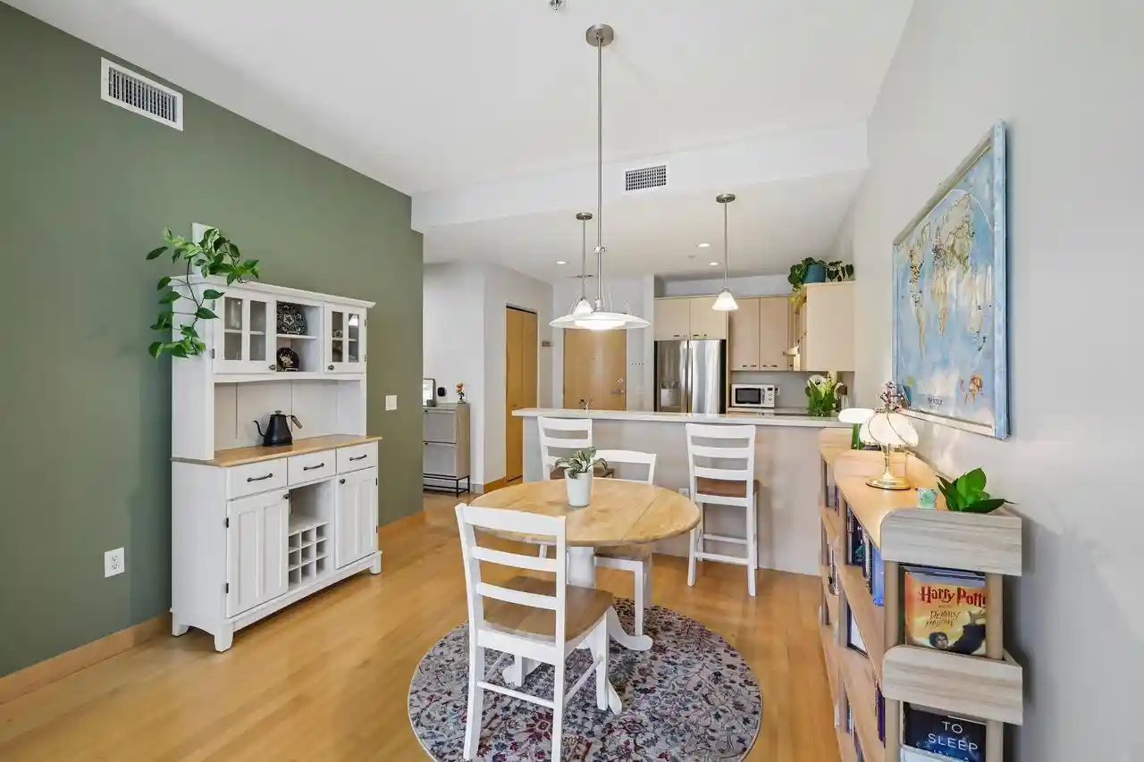 2nd image of 309 W Washington Avenue Avenue #613, Madison, WI 53703 | MLS# 2028253