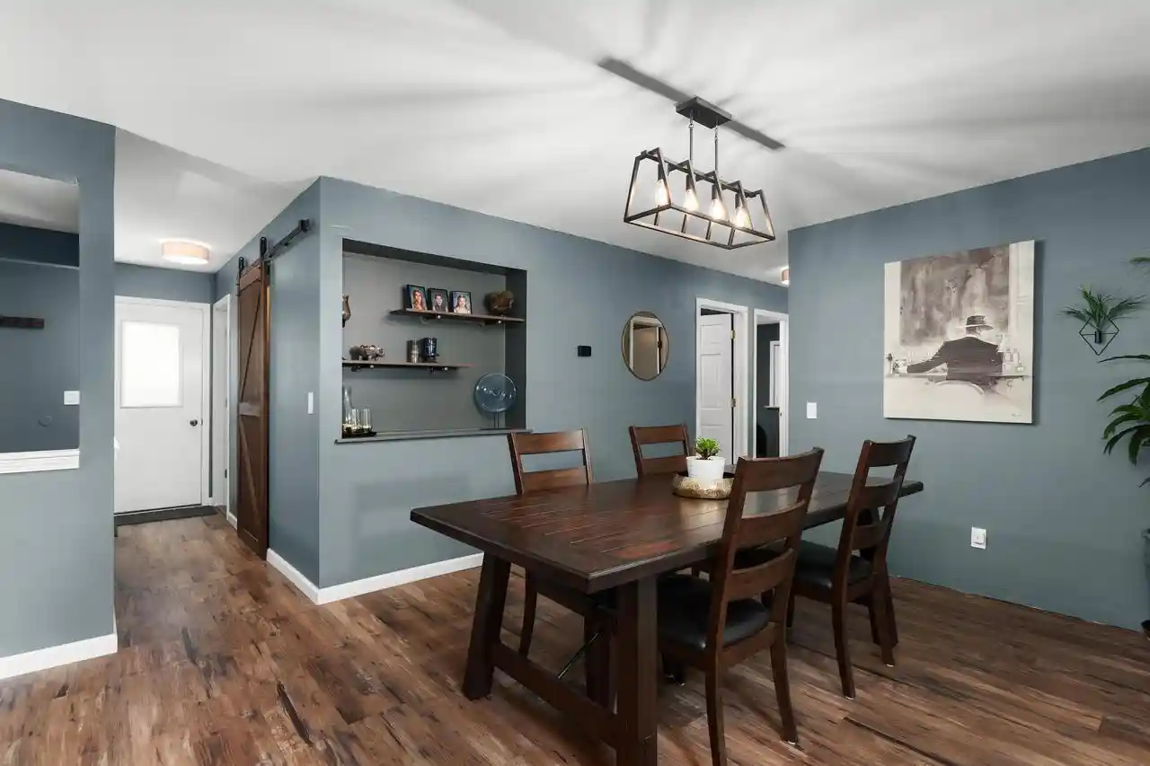 2nd image of 345 Beechwood Dr Dr, Janesville, WI 53548 | MLS# 2028255