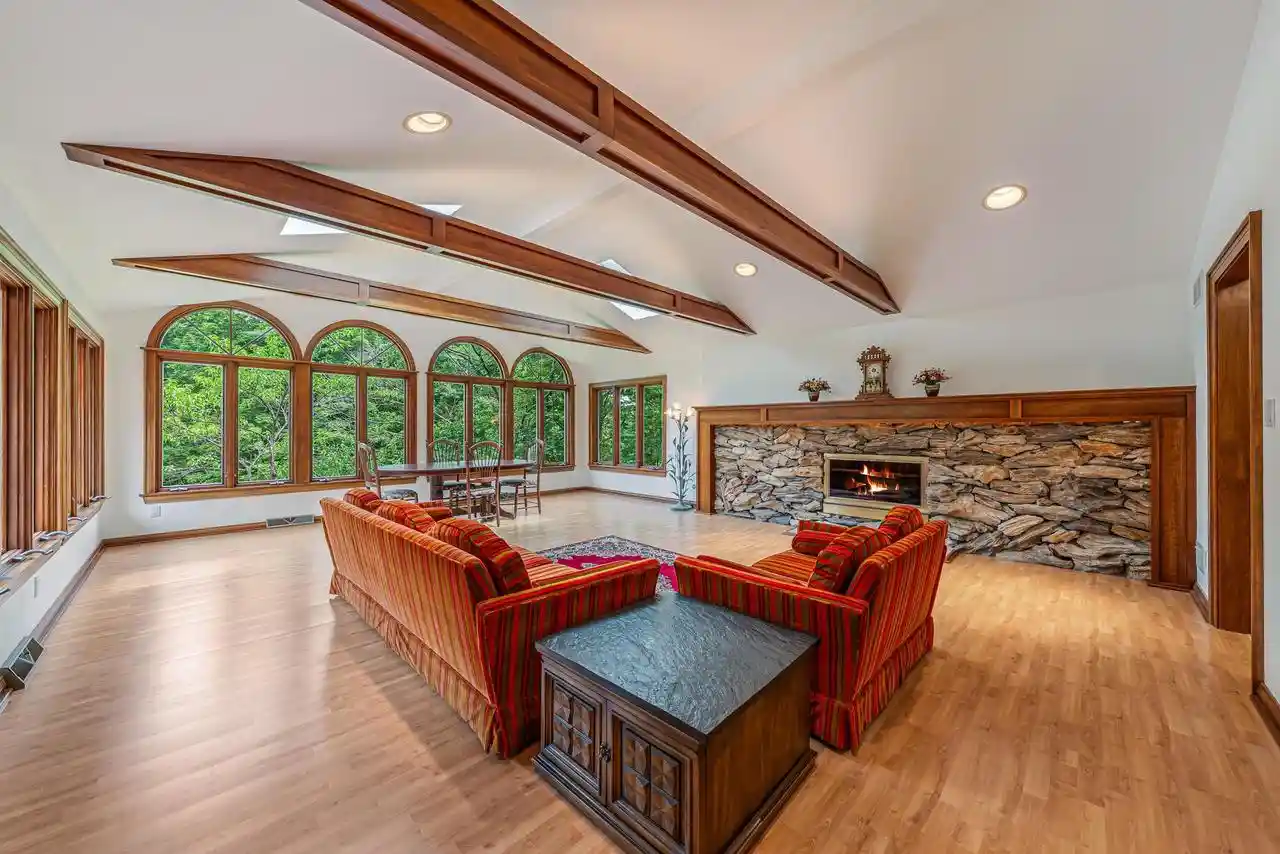 62nd image of W270s3575 Oak Knoll Dr Dr, Waukesha, WI 53189 | MLS# 50329192