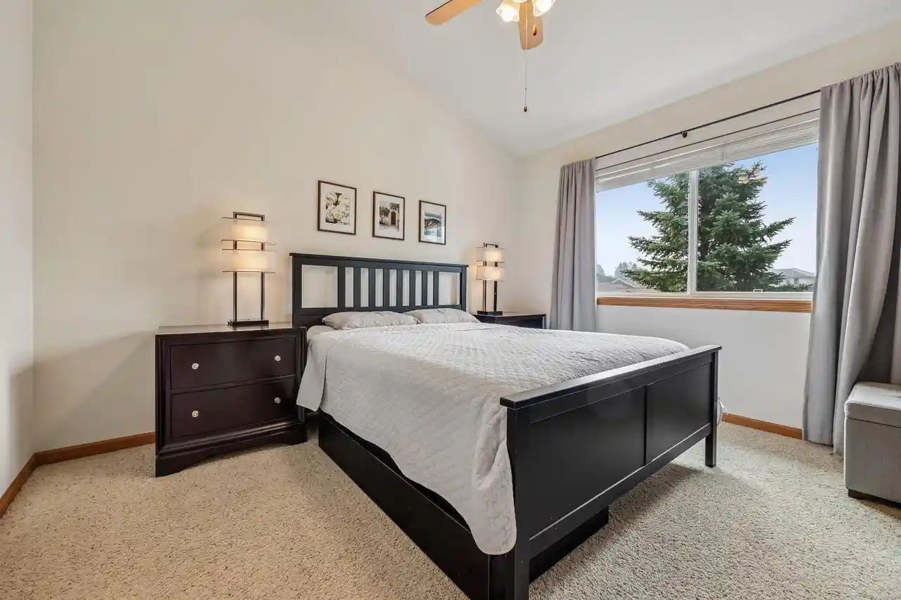 4th image of 832 Ashley Avenue Avenue, Port Washington, WI 53074 | MLS# 1972019