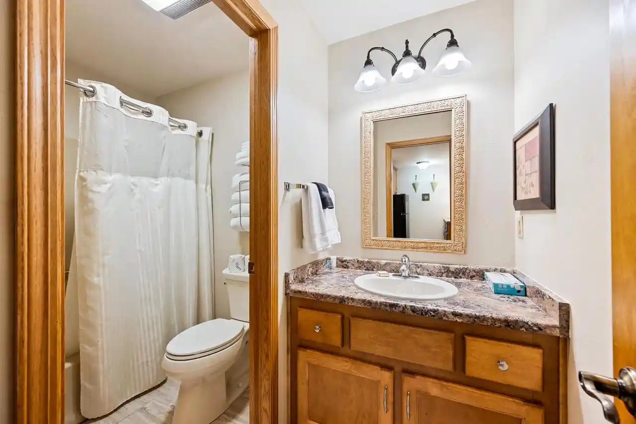 4th image of 4955 Landmark Circle Circle #4109, Egg Harbor, WI 54209 | MLS# 50329289