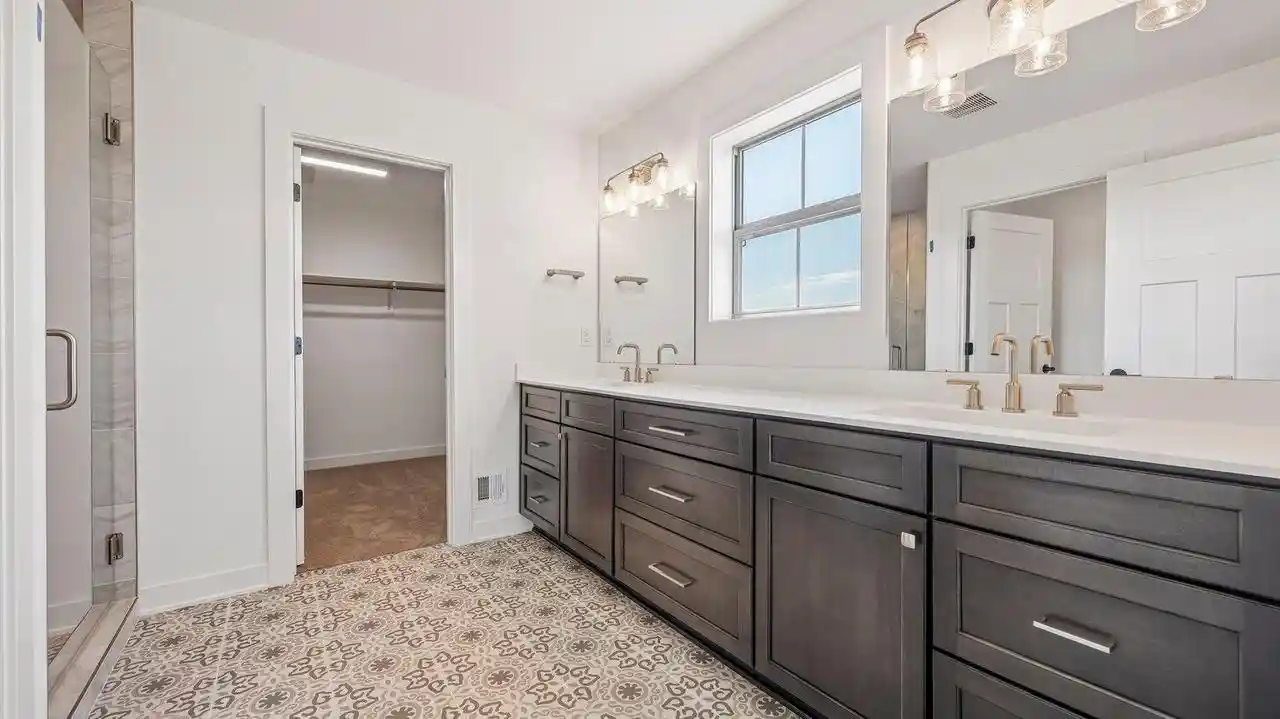 2nd image of 407 Ingleside Court Court #Lt43, Oconomowoc, WI 53066 | MLS# 1972018