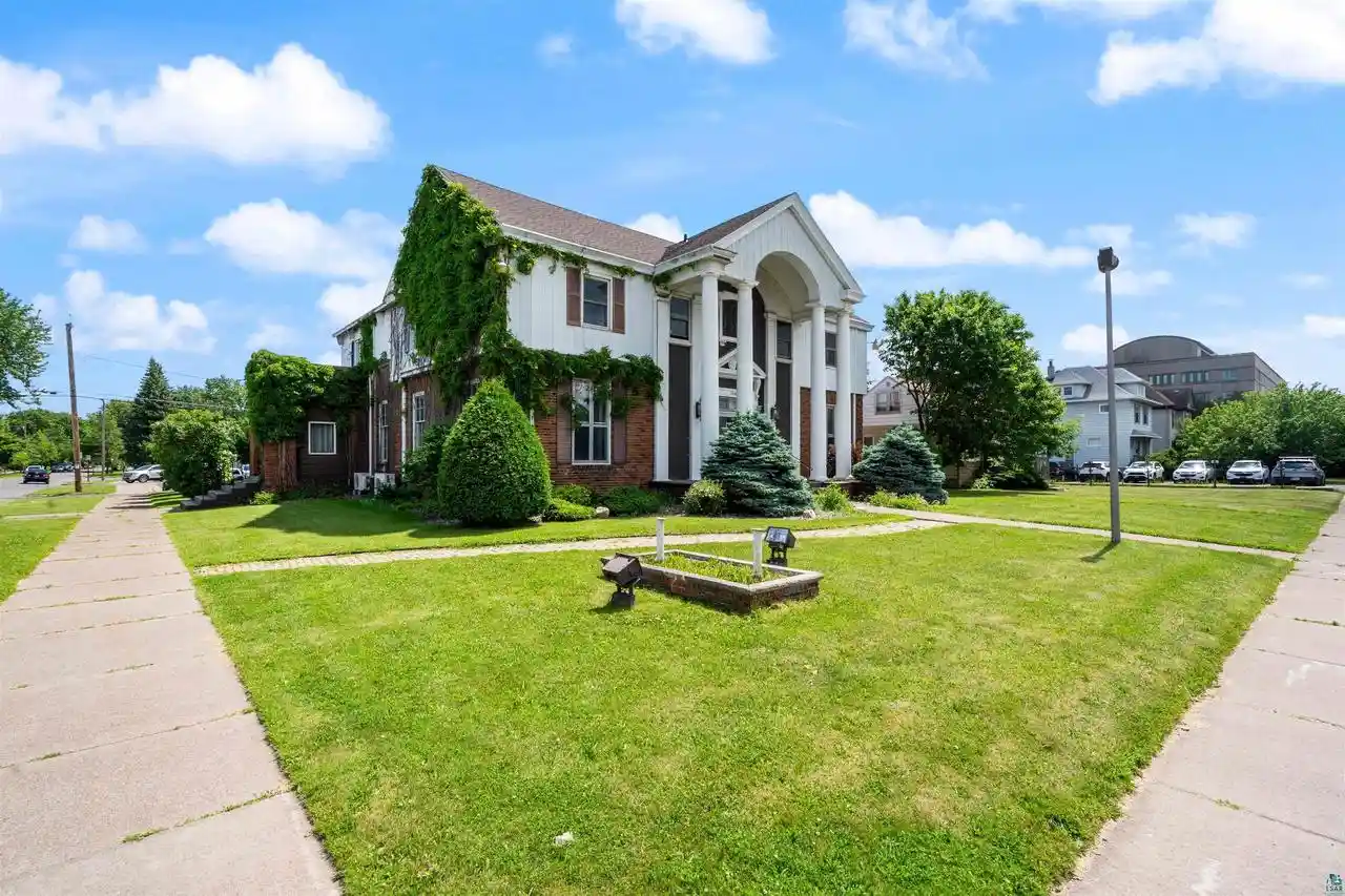 Photo 1 of Single family home for sale at 1304 Hammond Ave Ave, Superior, WI 54880 | MLS# 6126801 | Listing updated on 2026-09-09