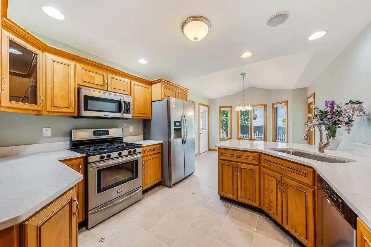 38th image of 715 Jennifer Court Court, Omro, WI 54963 | MLS# 50329303
