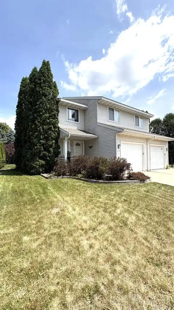 1st image of 529 Kings Lynn Road Road, Stoughton, WI 53589 | MLS# 2028283