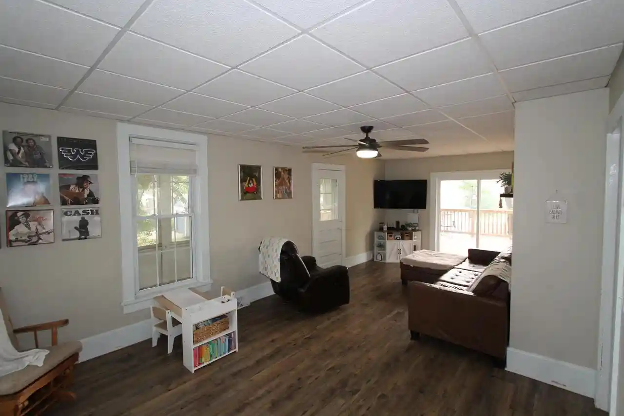 3rd image of 608 S Browns Lake Dr Dr, Burlington, WI 53105 | MLS# 1972058