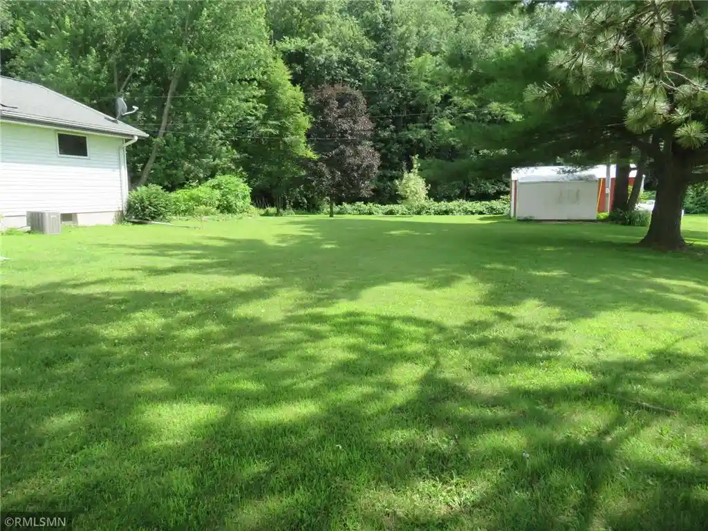 Photo 3 of Single family home for sale at W7515 Us Hwy 10, Ellsworth, WI 54011 | MLS# 7111107 | Listing updated on 2026-08-28