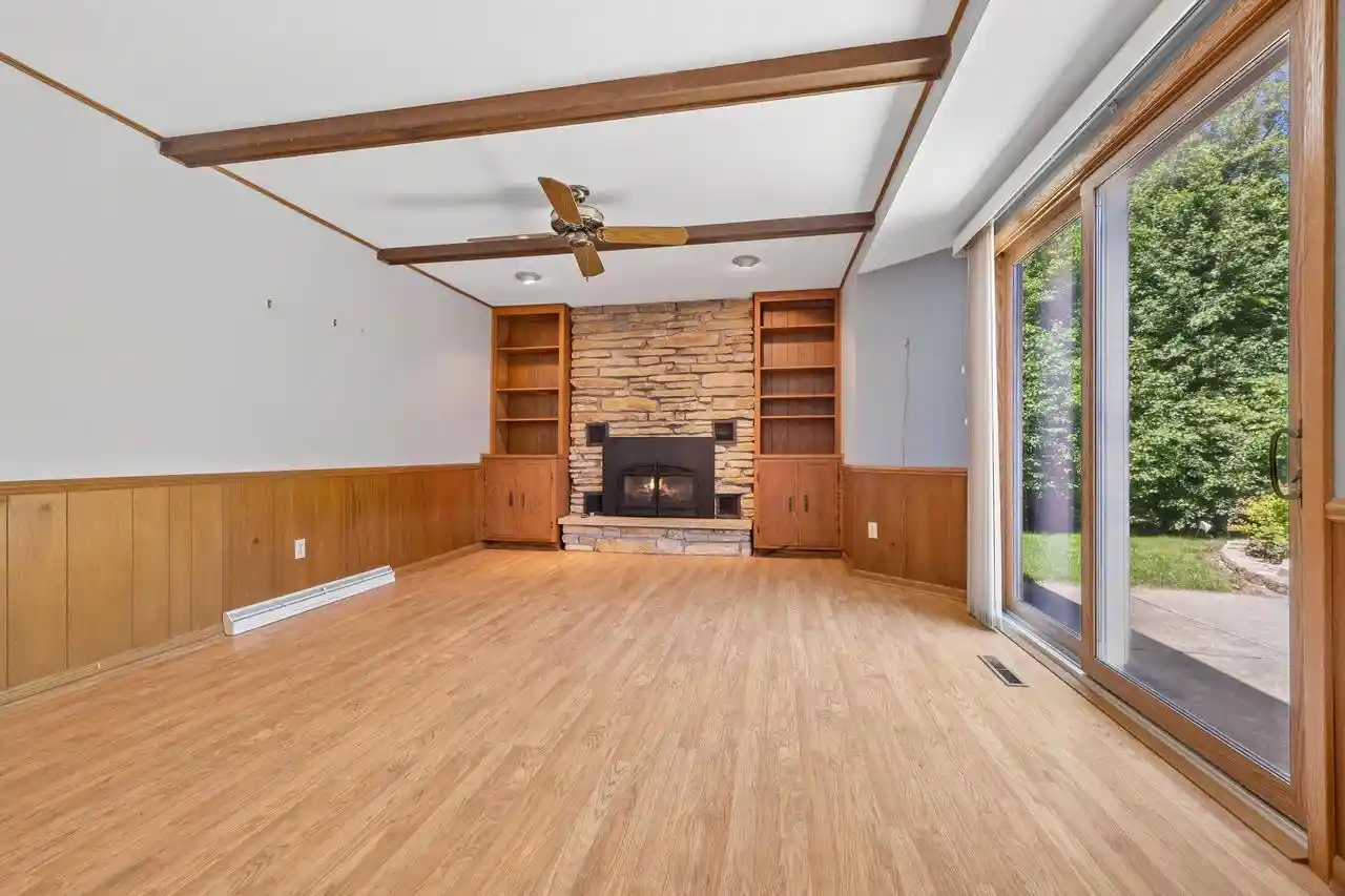 image of 7557 Chapel Hill Court N Court N, Franklin, WI 53132 | MLS# 1972066