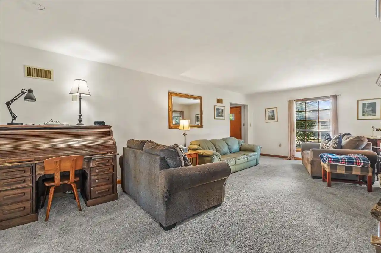 4th image of 3376 S 44Th Street Street, Milwaukee, WI 53219 | MLS# 1972064