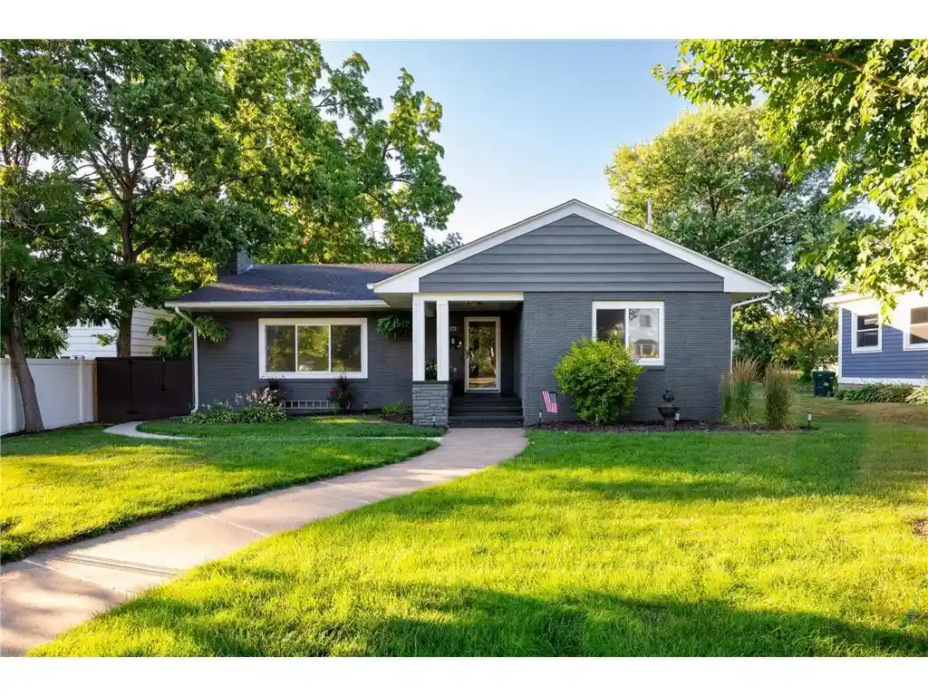 1st image of 615 Vine Street Street, Hudson, WI 54016 | MLS# 7105490