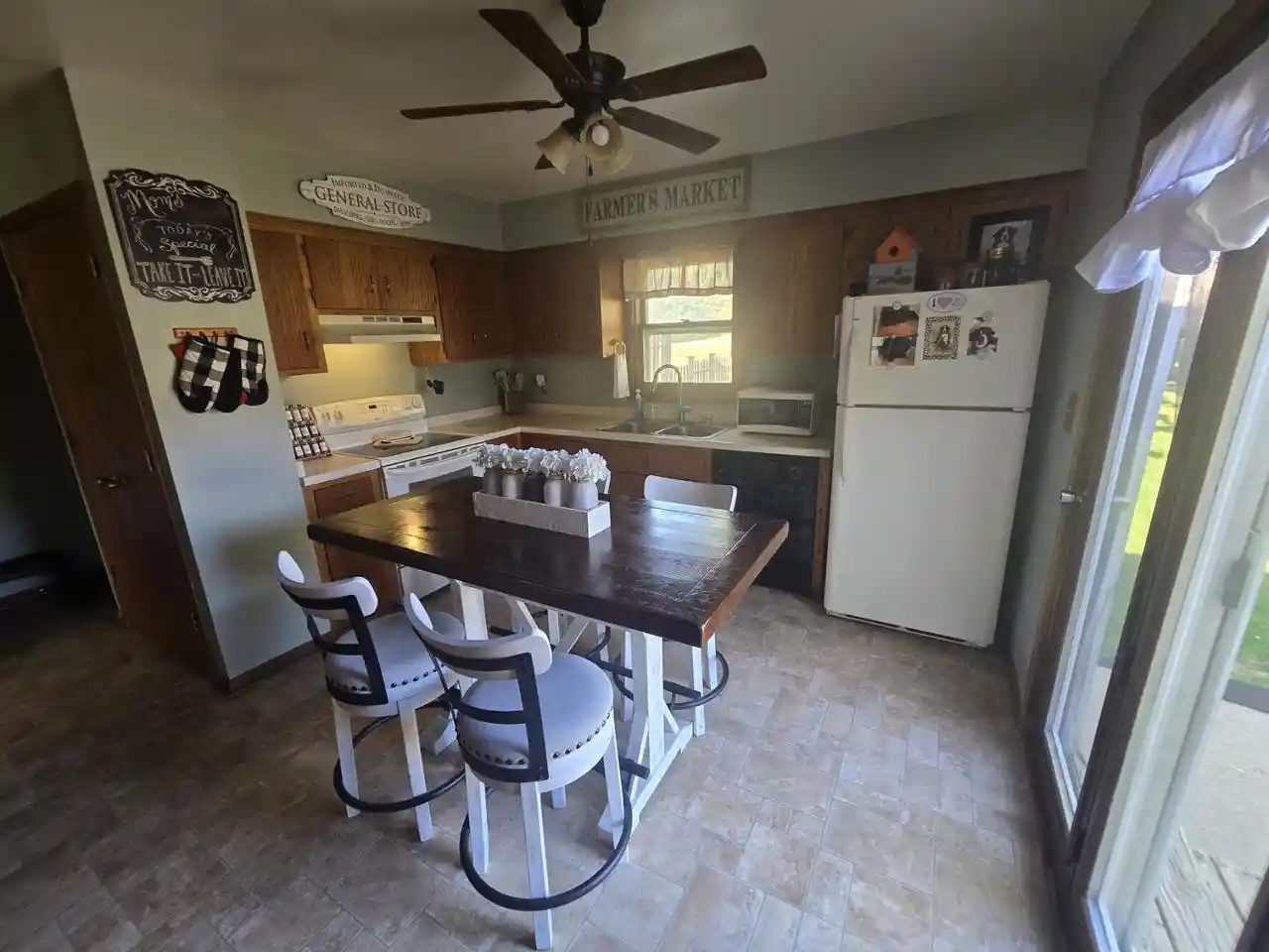 28th image of 1547 &1543 Briarwood Lane Lane #1543, Hartford, WI 53027 | MLS# 1972081