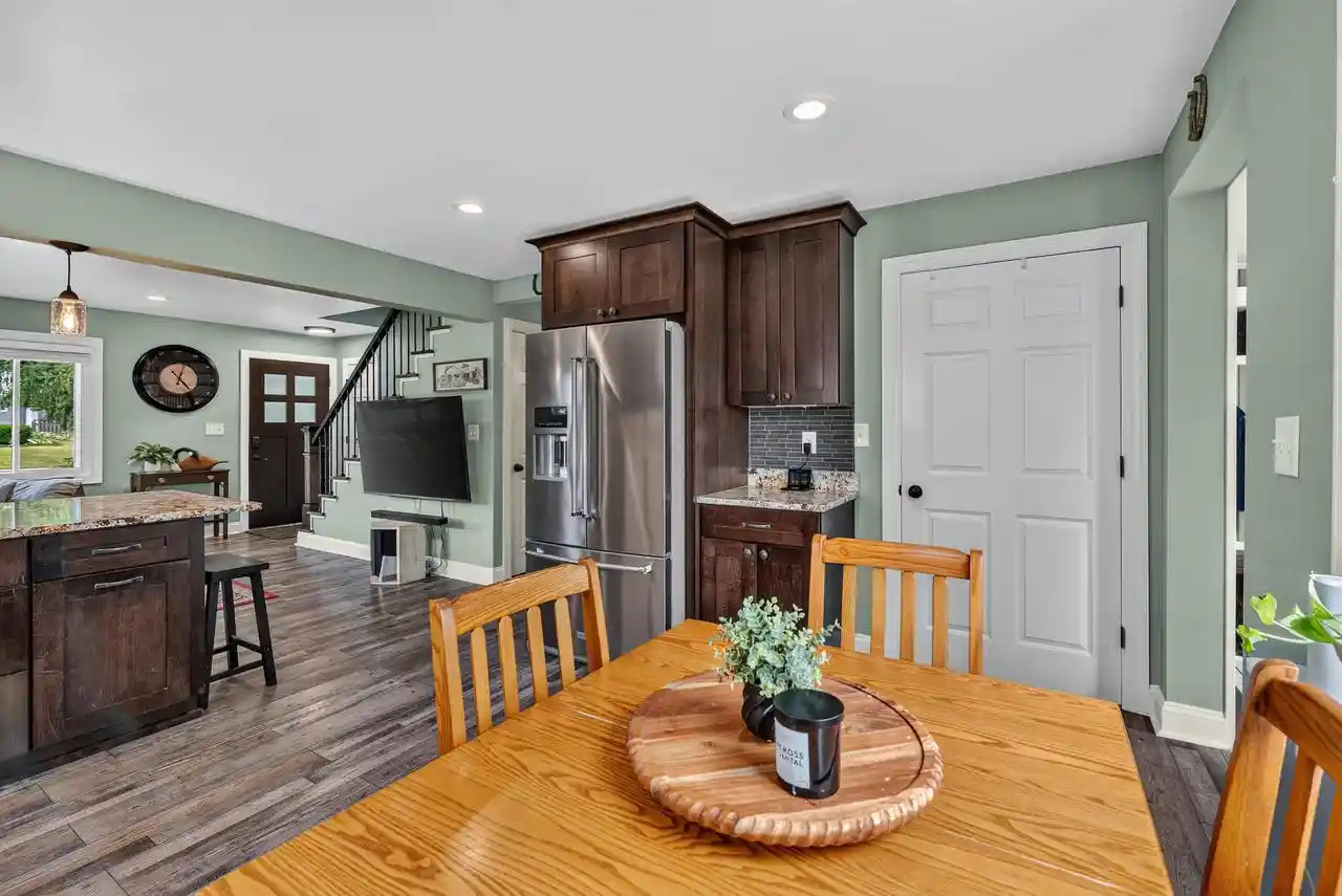 41st image of 1108 4th Avenue Avenue, Grafton, WI 53024 | MLS# 1972100
