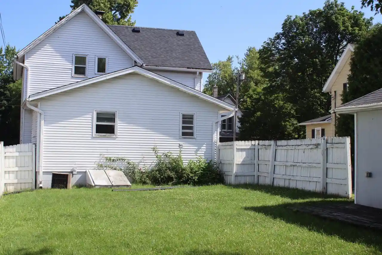 3rd image of 123 Cook Street Street, Waukesha, WI 53186 | MLS# 1972103