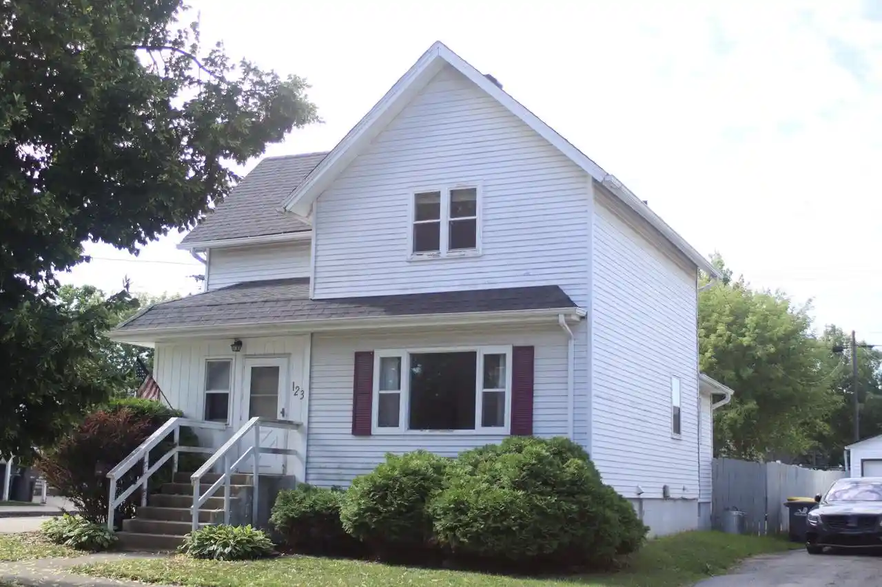 5th image of 123 Cook Street Street, Waukesha, WI 53186 | MLS# 1972103