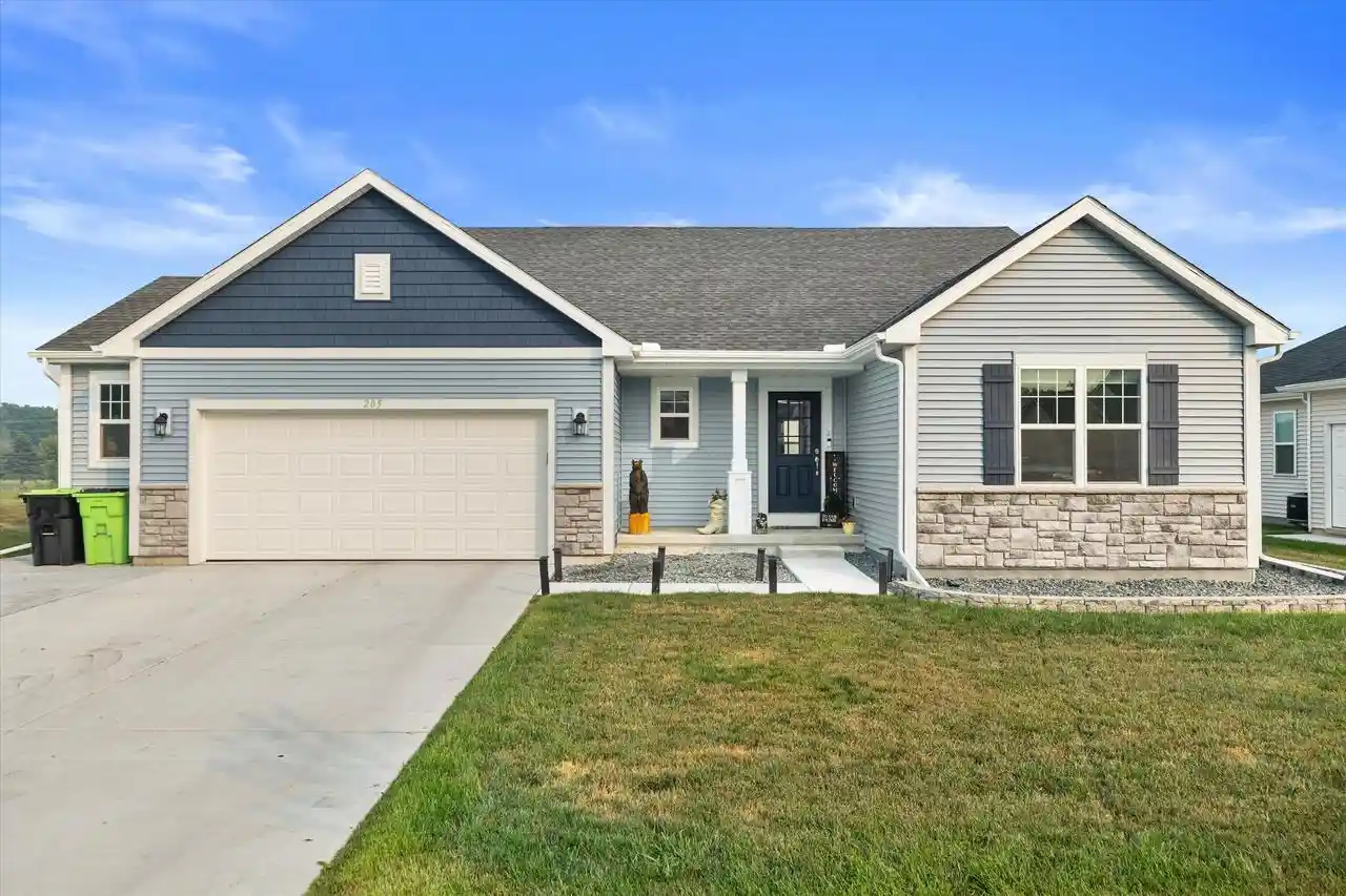 1st image of 205 Mary Belle Lane Lane, Beaver Dam, WI 53916 | MLS# 1972106