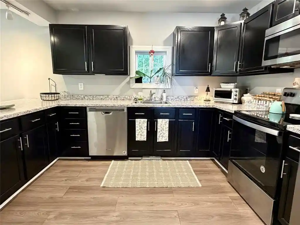 2nd image of 601 E Grand Avenue Avenue, Chippewa Falls, WI 54729 | MLS# 1603314