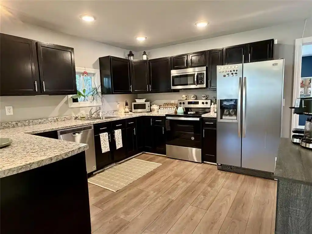 3rd image of 601 E Grand Avenue Avenue, Chippewa Falls, WI 54729 | MLS# 1603314