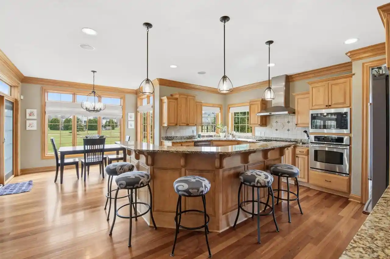 5th image of 1267 Mary Hill Circle Circle, Hartland, WI 53029 | MLS# 1972122