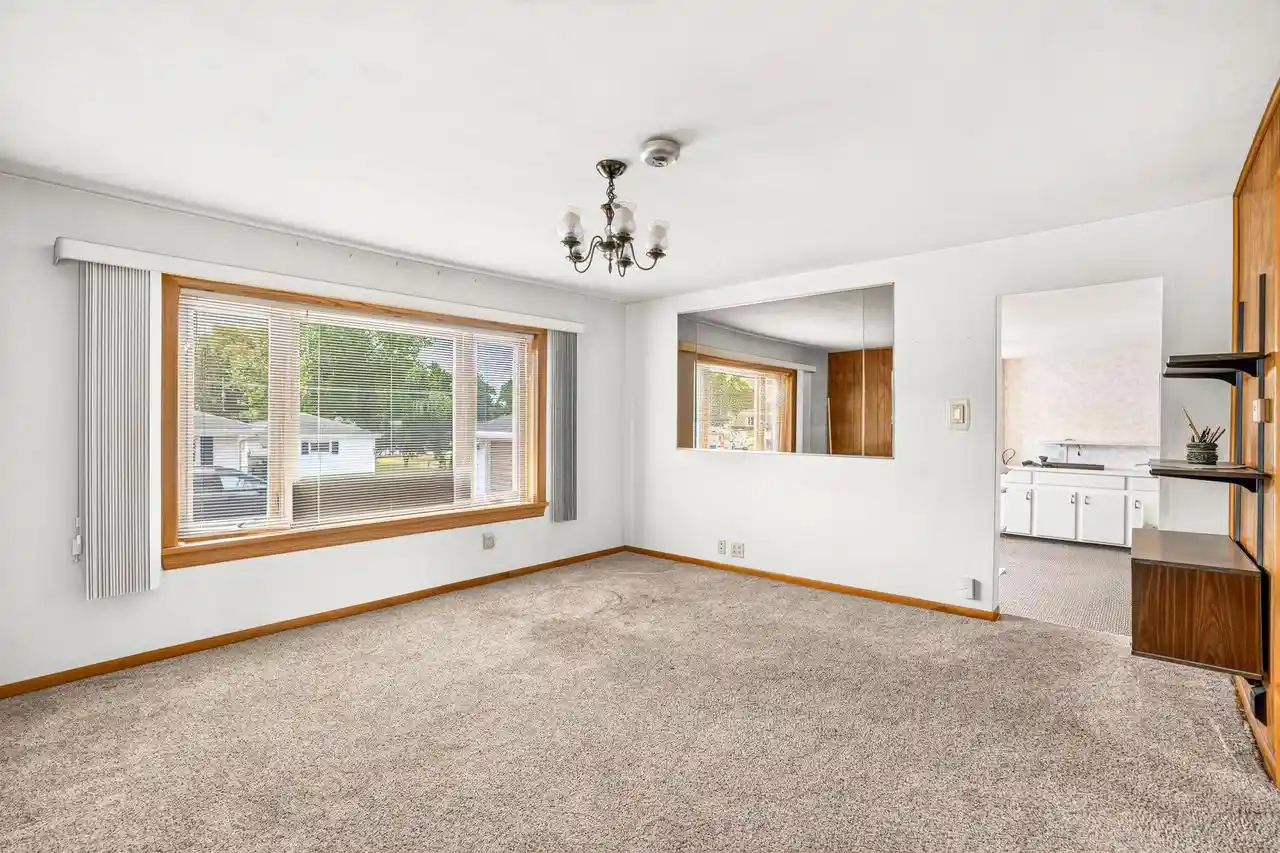 3rd image of 3616 N Newman Road Road #3618, Caledonia, WI 53406 | MLS# 1972129