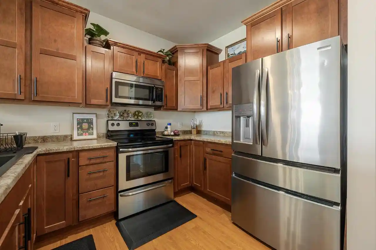 4th image of W206n16753 Blackberry Cir Cir, Jackson, WI 53037