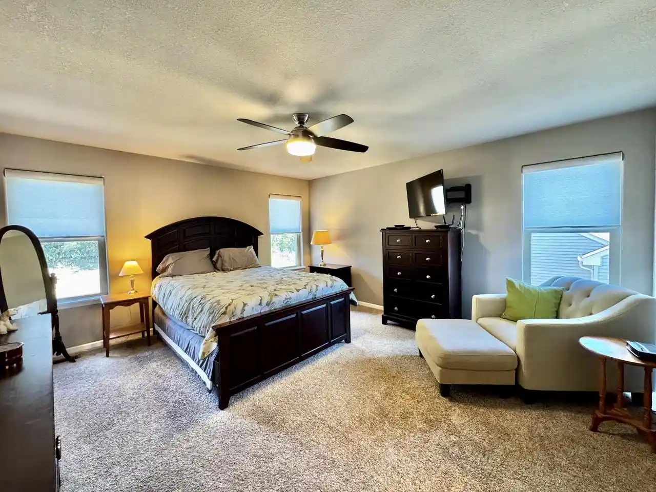 4th image of 720 Summerset Dr Dr, Johnson Creek, WI 53038 | MLS# 1972143