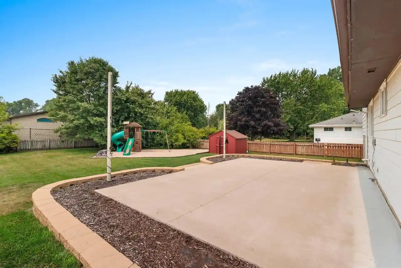 2nd image of 2502 Herman Road Road, Manitowoc, WI 54220 | MLS# 1972144