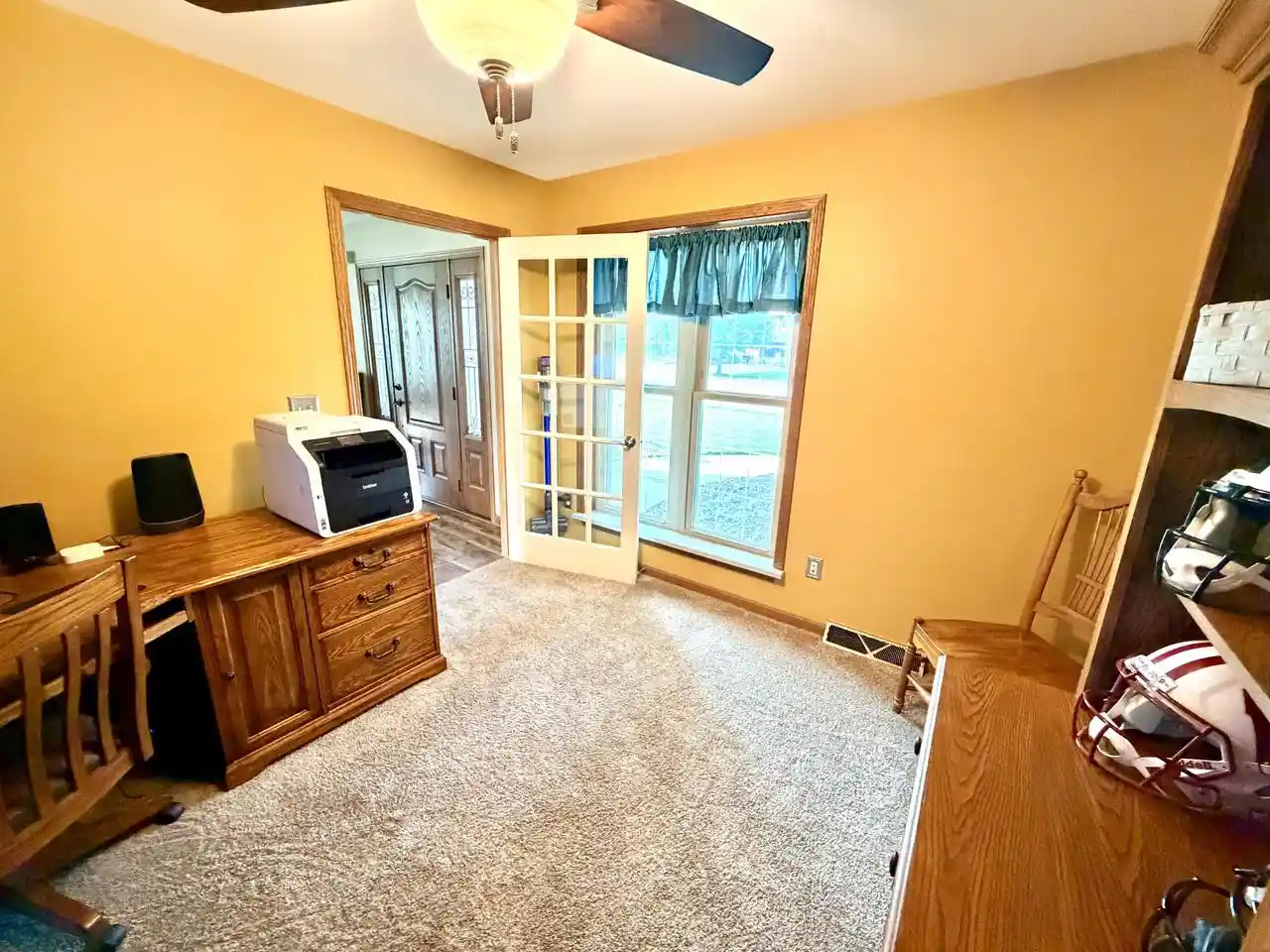 2nd image of N164w20980 Glen Brooke Dr Dr, Jackson, WI 53037 | MLS# 1972150