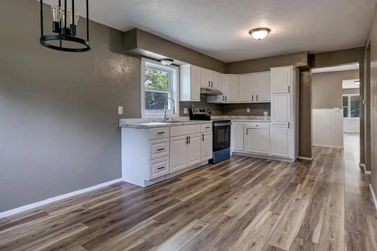 Photo 3 of Single family home for sale at N4810 County Road B, New London, WI 54961 | MLS# 50329324 | Listing updated on 2026-09-14